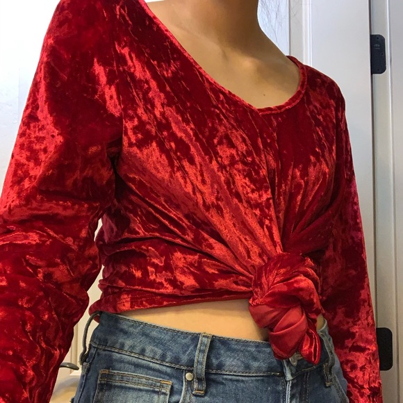 red velvet long sleeve - Picture 4 of 8